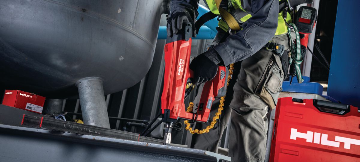 BX 3-BT strut to steel application using X-BT-MR