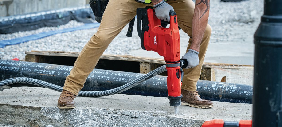 Concrete   demolition with TE 60-22 cordless combihammer, dust removal system and   backpack vacuum cleaner