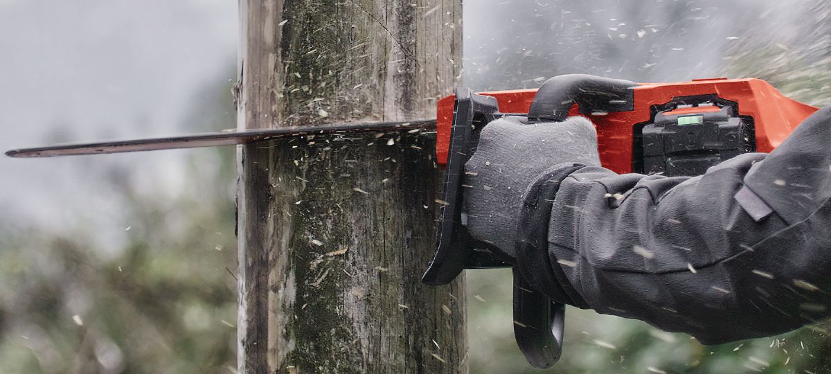 Application image of horizontal pole cutting.